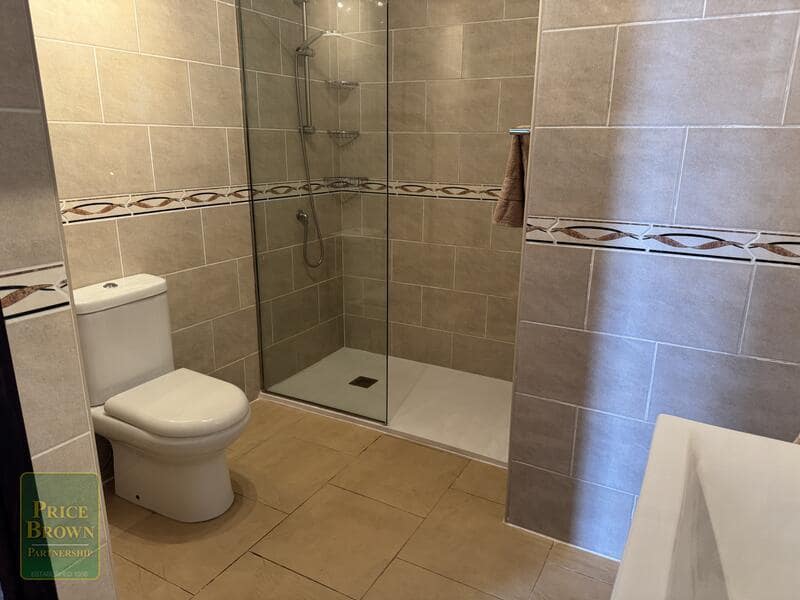 4 sypialnia Willa na sprzedaż w Mojacar z garażem - 359 950 € (Ref: 9148178)