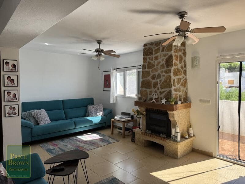 4 sypialnia Willa na sprzedaż w Mojacar z garażem - 359 950 € (Ref: 9148178)