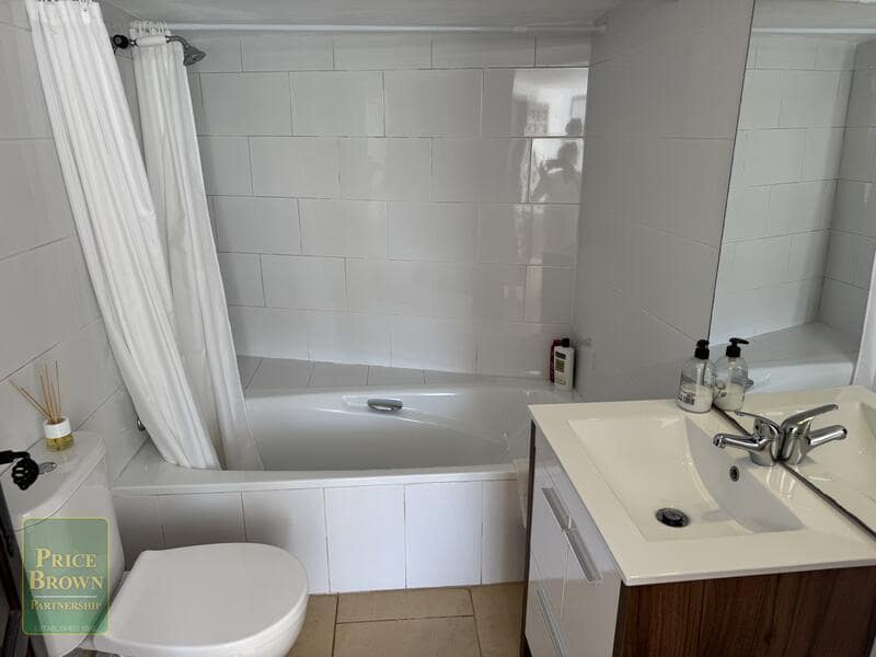 4 sypialnia Willa na sprzedaż w Mojacar z garażem - 359 950 € (Ref: 9148178)