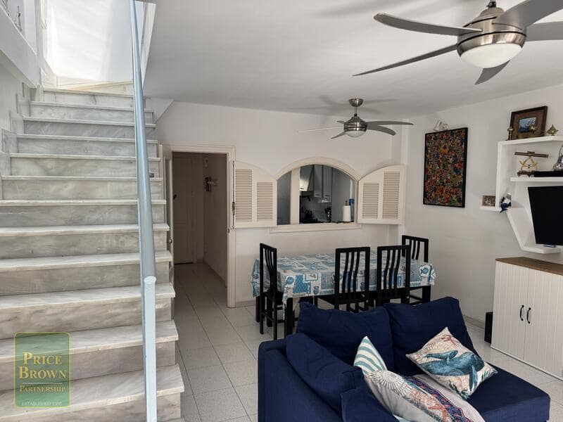 3 soveværelse Rækkehus til salg i Mojacar med swimmingpool garage - € 325.000 (Ref: 9150874)