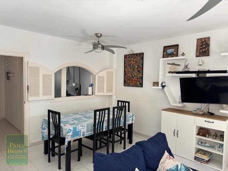 3 soveværelse Rækkehus til salg i Mojacar med swimmingpool garage - € 325.000 (Ref: 9150874)