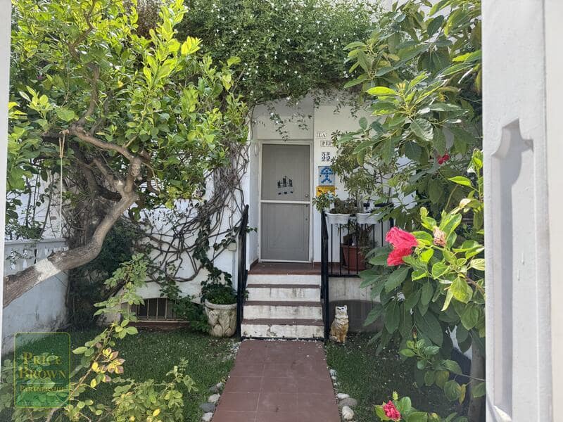 3 soveværelse Rækkehus til salg i Mojacar med swimmingpool garage - € 325.000 (Ref: 9150874)