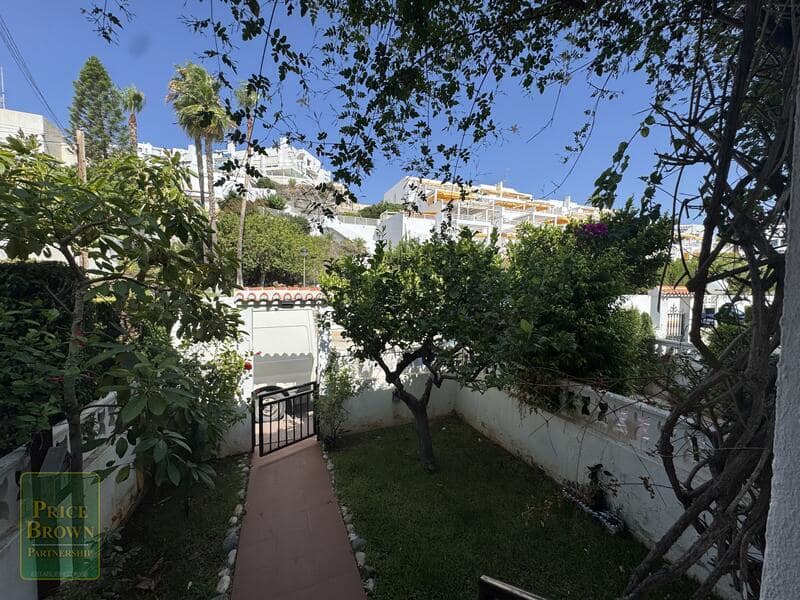 3 soveværelse Rækkehus til salg i Mojacar med swimmingpool garage - € 325.000 (Ref: 9150874)