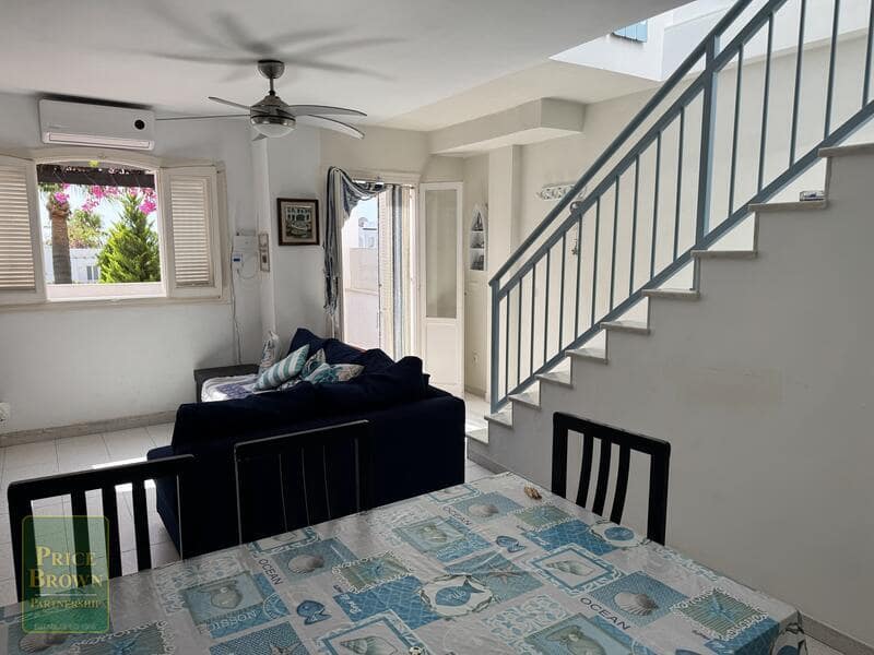 3 soveværelse Rækkehus til salg i Mojacar med swimmingpool garage - € 325.000 (Ref: 9150874)