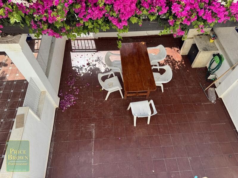 3 soveværelse Rækkehus til salg i Mojacar med swimmingpool garage - € 325.000 (Ref: 9150874)