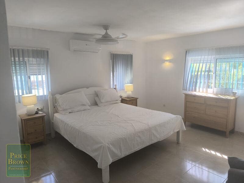 3 bedroom Villa for sale in Vera with pool - € 495,000 (Ref: 9153011)