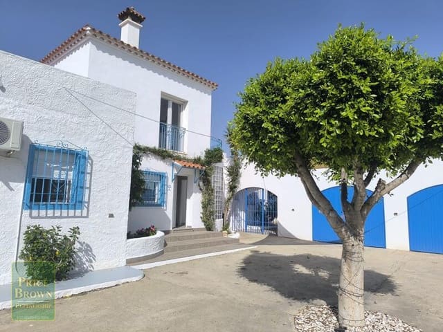 3 bedroom Villa for sale in Vera with pool - € 495,000 (Ref: 9153011)