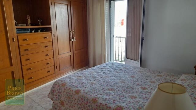 4 bedroom Apartment for sale in Mojácar with garage - € 190,000 (Ref: 9162940)