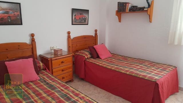 4 bedroom Apartment for sale in Mojácar with garage - € 190,000 (Ref: 9162940)