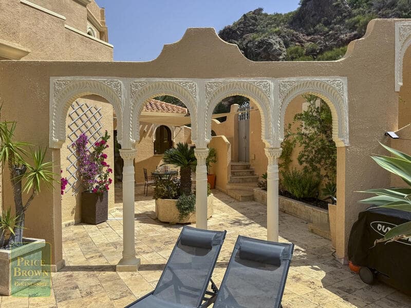 4 slaapkamer Villa te koop in Los Cabreras met zwembad - € 899.950 (Ref: 9201949)