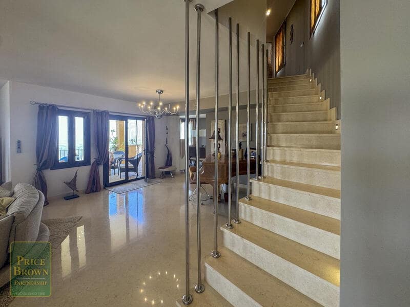 4 slaapkamer Villa te koop in Los Cabreras met zwembad - € 899.950 (Ref: 9201949)