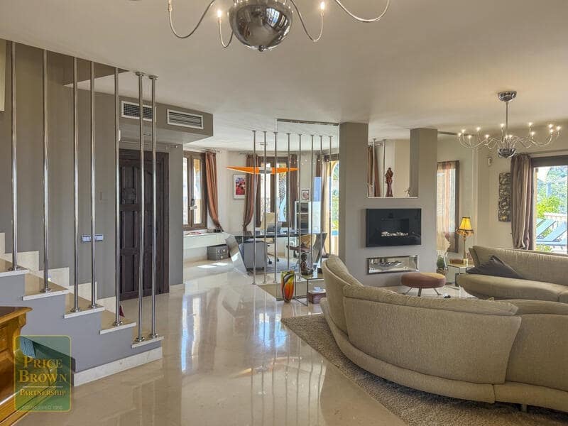 4 slaapkamer Villa te koop in Los Cabreras met zwembad - € 899.950 (Ref: 9201949)