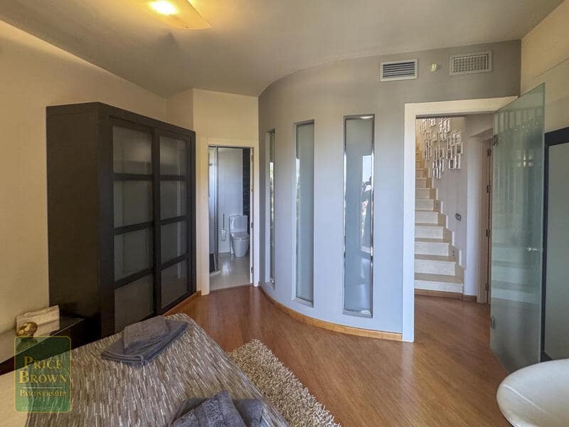 4 slaapkamer Villa te koop in Los Cabreras met zwembad - € 899.950 (Ref: 9201949)