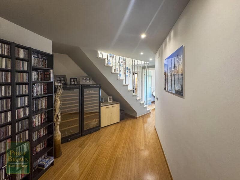 4 slaapkamer Villa te koop in Los Cabreras met zwembad - € 899.950 (Ref: 9201949)