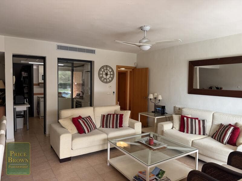 3 soverom Leilighet til salgs i Valle del Este med svømmebasseng - € 250 000 (Ref: 9263369)