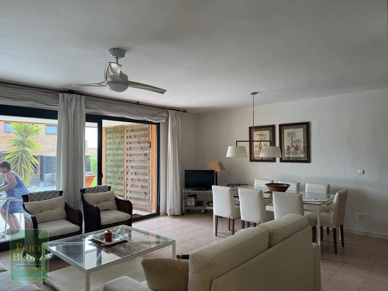 3 soverom Leilighet til salgs i Valle del Este med svømmebasseng - € 250 000 (Ref: 9263369)