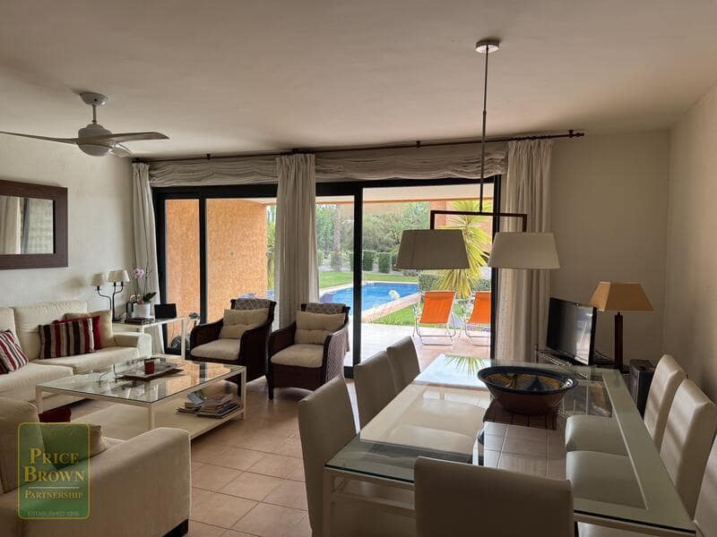 3 soverom Leilighet til salgs i Valle del Este med svømmebasseng - € 250 000 (Ref: 9263369)