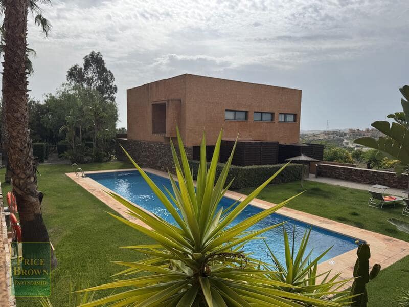 3 soverom Leilighet til salgs i Valle del Este med svømmebasseng - € 250 000 (Ref: 9263369)