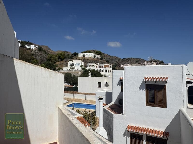 3 sypialnia Dom na sprzedaż w Mojacar z basenem garażem - 315 000 € (Ref: 9279593)