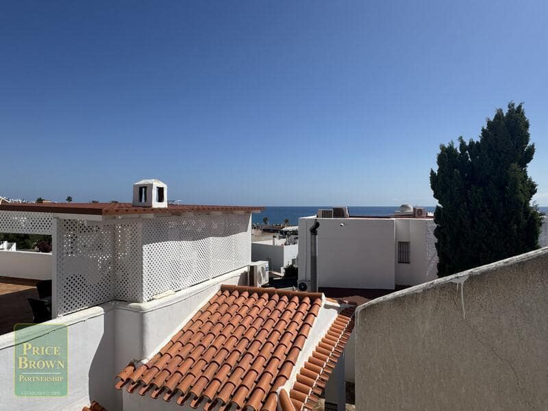 3 sypialnia Dom na sprzedaż w Mojacar z basenem garażem - 315 000 € (Ref: 9279593)