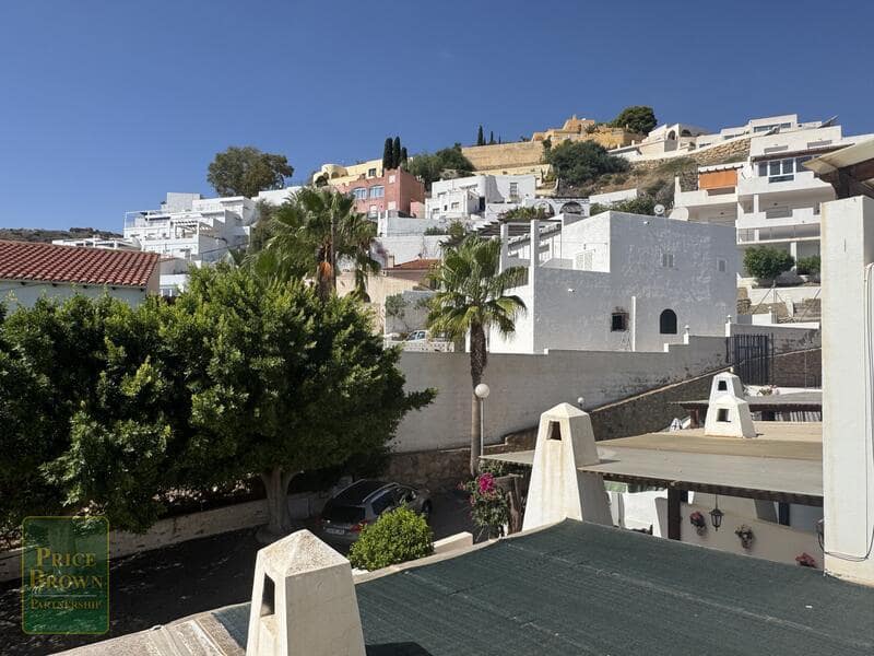 3 sypialnia Dom na sprzedaż w Mojacar z basenem garażem - 315 000 € (Ref: 9279593)