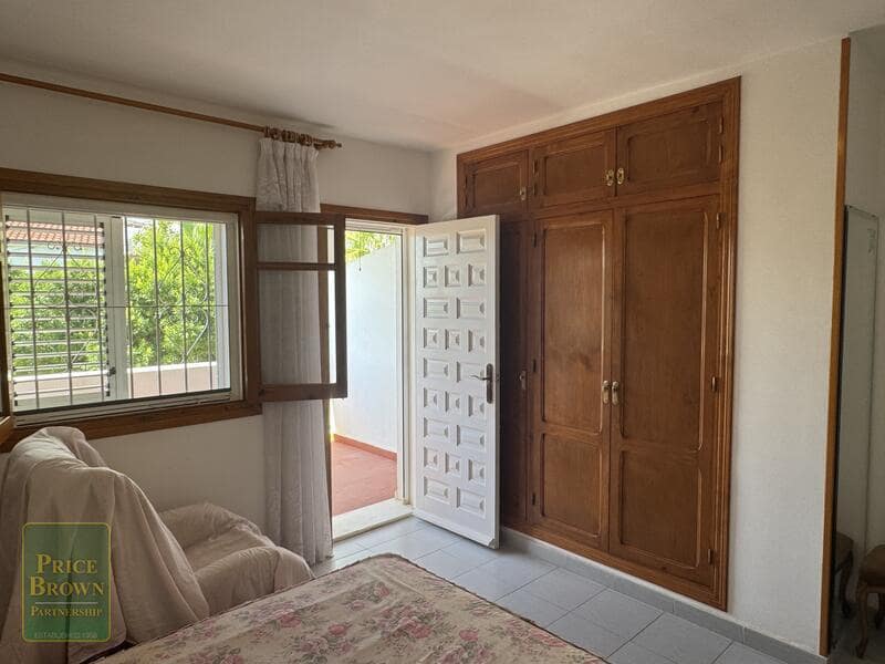 3 sypialnia Dom na sprzedaż w Mojacar z basenem garażem - 315 000 € (Ref: 9279593)