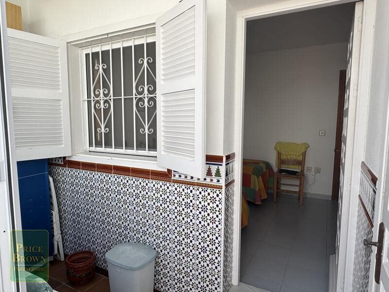 3 sypialnia Dom na sprzedaż w Mojacar z basenem garażem - 315 000 € (Ref: 9279593)