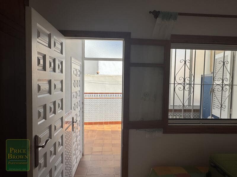 3 sypialnia Dom na sprzedaż w Mojacar z basenem garażem - 315 000 € (Ref: 9279593)