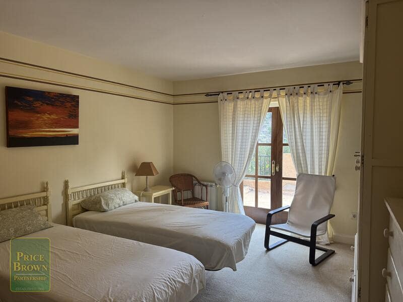 4 soverom Villa til salgs i Bedar med svømmebasseng garasje - € 499 950 (Ref: 9336918)