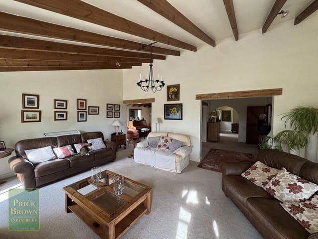 4 sypialnia Willa na sprzedaż w Bédar z basenem garażem - 499 950 € (Ref: 9336918)