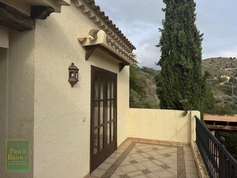 4 soverom Villa til salgs i Bedar med svømmebasseng garasje - € 499 950 (Ref: 9336918)