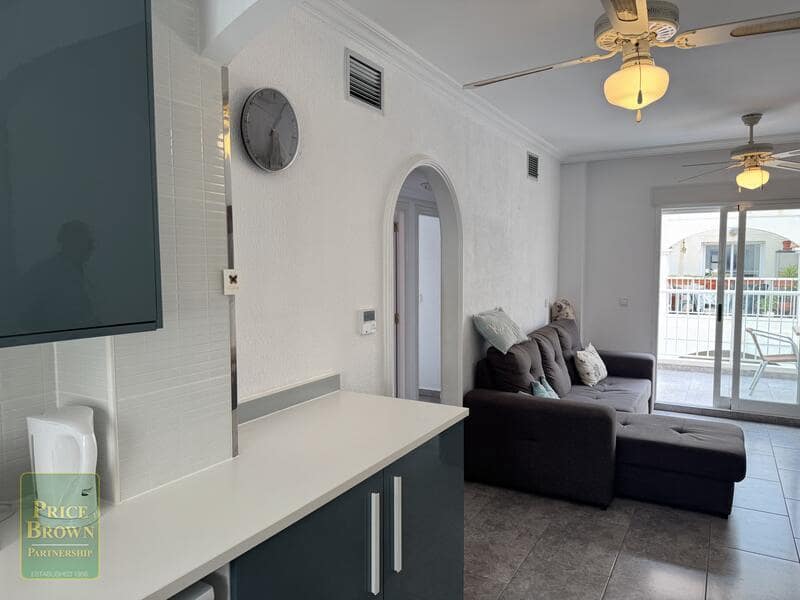 3 sovrum Lägenhet till salu i Mojacar med pool - 192 950 € (Ref: 9357608)