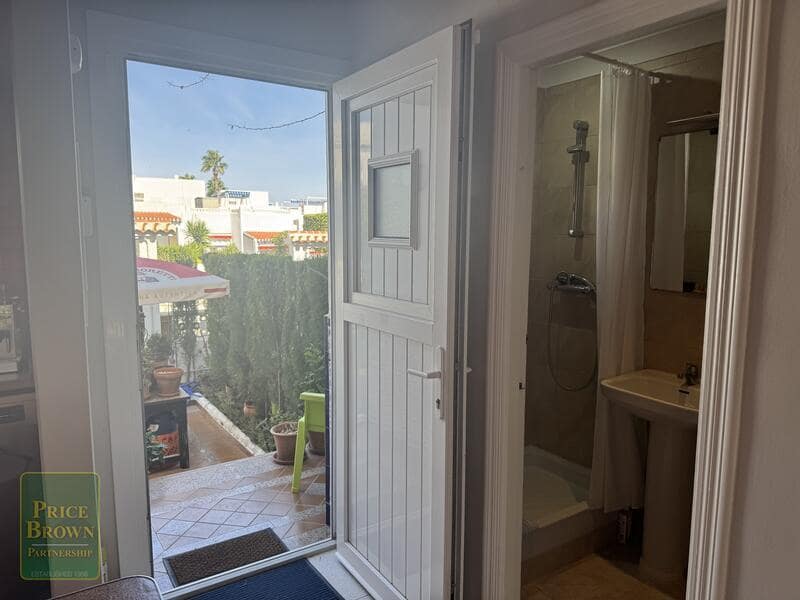 3 sypialnia Dom na sprzedaż w Mojacar z basenem - 360 000 € (Ref: 9362996)