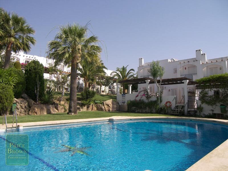 3 sypialnia Dom na sprzedaż w Mojacar z basenem - 360 000 € (Ref: 9362996)