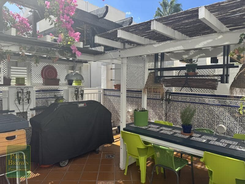 3 sypialnia Dom na sprzedaż w Mojacar z basenem - 360 000 € (Ref: 9362996)