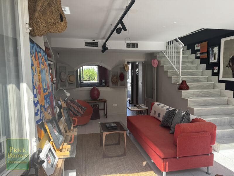 3 sypialnia Dom na sprzedaż w Mojacar z basenem - 360 000 € (Ref: 9362996)