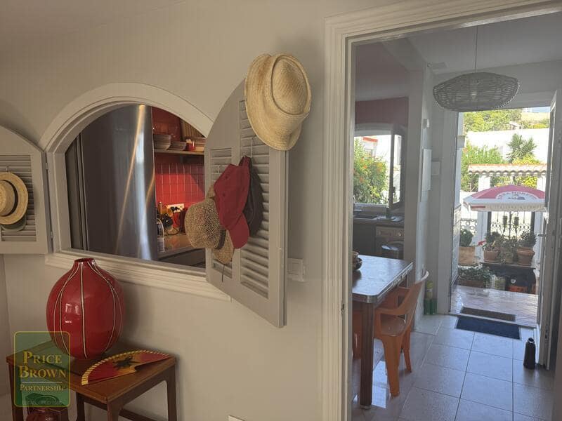 3 sypialnia Dom na sprzedaż w Mojacar z basenem - 360 000 € (Ref: 9362996)