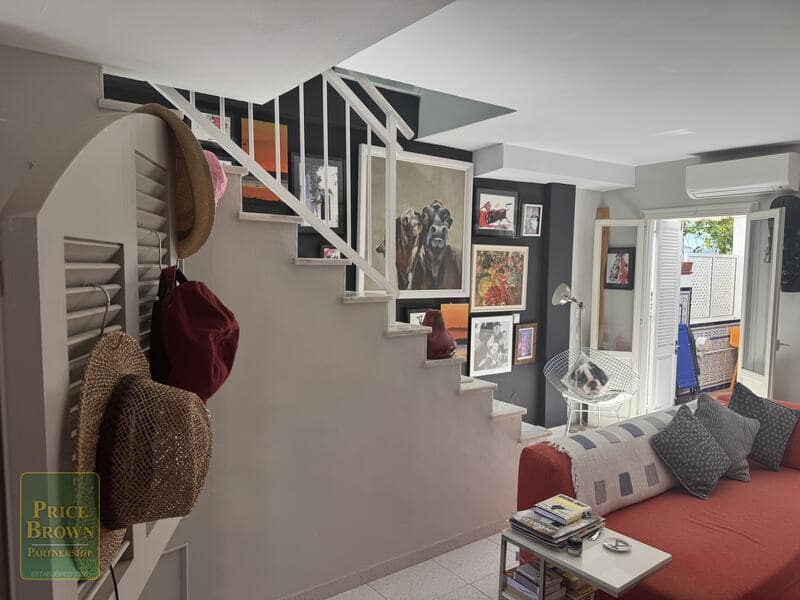 3 sypialnia Dom na sprzedaż w Mojacar z basenem - 360 000 € (Ref: 9362996)