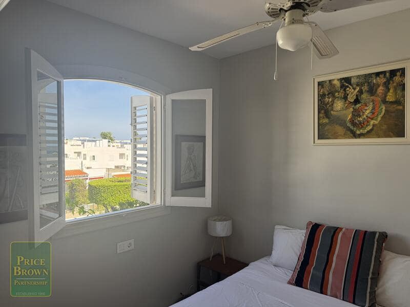 3 sypialnia Dom na sprzedaż w Mojacar z basenem - 360 000 € (Ref: 9362996)