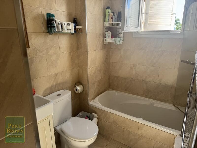 3 sypialnia Dom na sprzedaż w Mojacar z basenem - 360 000 € (Ref: 9362996)