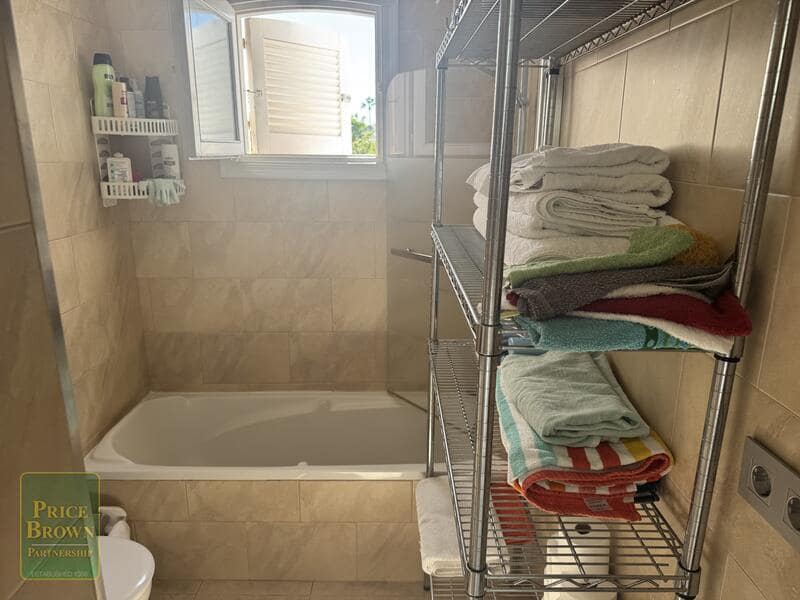 3 sypialnia Dom na sprzedaż w Mojacar z basenem - 360 000 € (Ref: 9362996)