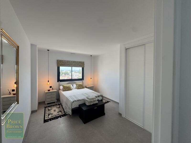 4 sypialnia Willa na sprzedaż w Mojacar z basenem garażem - 795 000 € (Ref: 9363187)