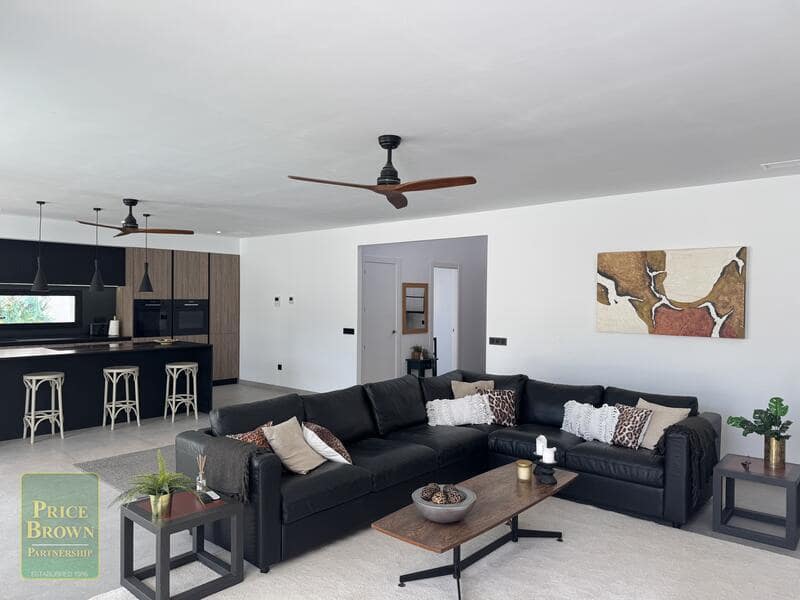 4 sypialnia Willa na sprzedaż w Mojacar z basenem garażem - 795 000 € (Ref: 9363187)