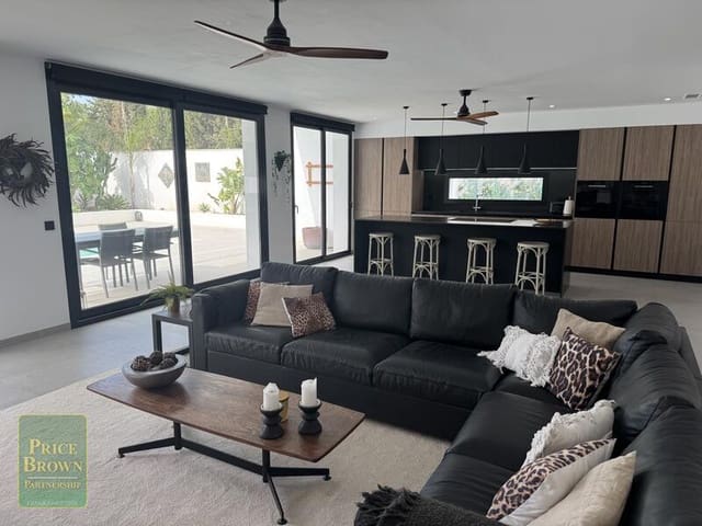 4 sypialnia Willa na sprzedaż w Mojácar z basenem garażem - 795 000 € (Ref: 9363187)