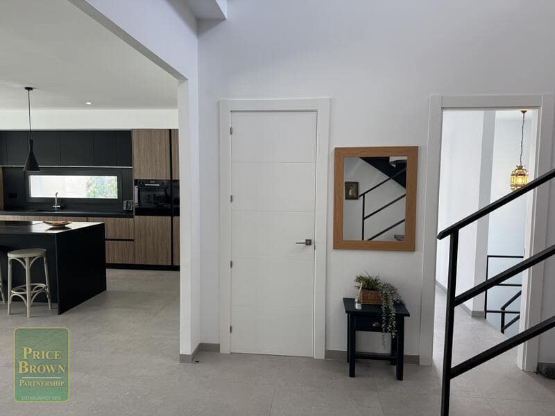 4 sypialnia Willa na sprzedaż w Mojacar z basenem garażem - 795 000 € (Ref: 9363187)