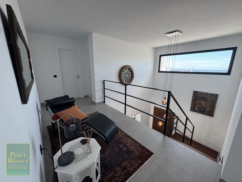 4 sypialnia Willa na sprzedaż w Mojacar z basenem garażem - 795 000 € (Ref: 9363187)