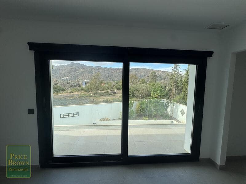 4 sypialnia Willa na sprzedaż w Mojacar z basenem garażem - 795 000 € (Ref: 9363187)