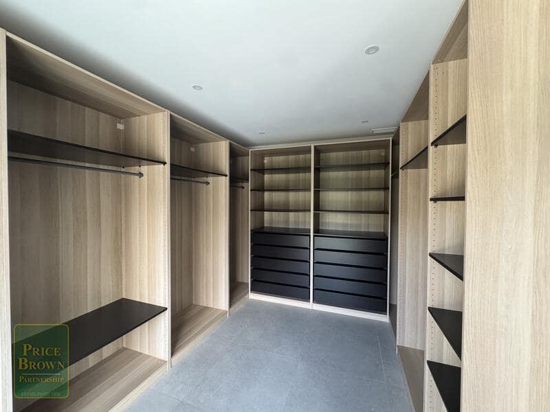 4 sypialnia Willa na sprzedaż w Mojacar z basenem garażem - 795 000 € (Ref: 9363187)