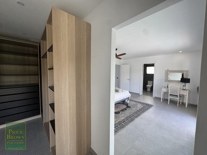 4 sypialnia Willa na sprzedaż w Mojacar z basenem garażem - 795 000 € (Ref: 9363187)