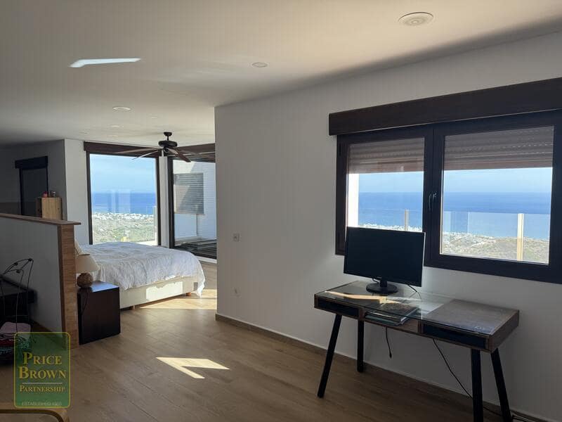 5 sypialnia Willa na sprzedaż w Mojacar z basenem - 1 250 000 € (Ref: 9386700)